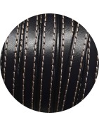 Cuir plat de 10mm bleu navy coutures au ton en vente au cm