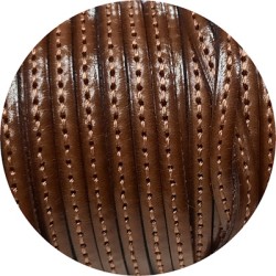 Cuir plat de 5mm taupe couture au ton en vente au cm