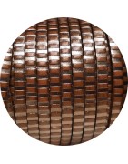 Cuir plat de 5mm vintage avec rayures marron et bronze en vente au cm