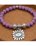 Perle ethnique de 9mm gravée de facettes en métal placage argent