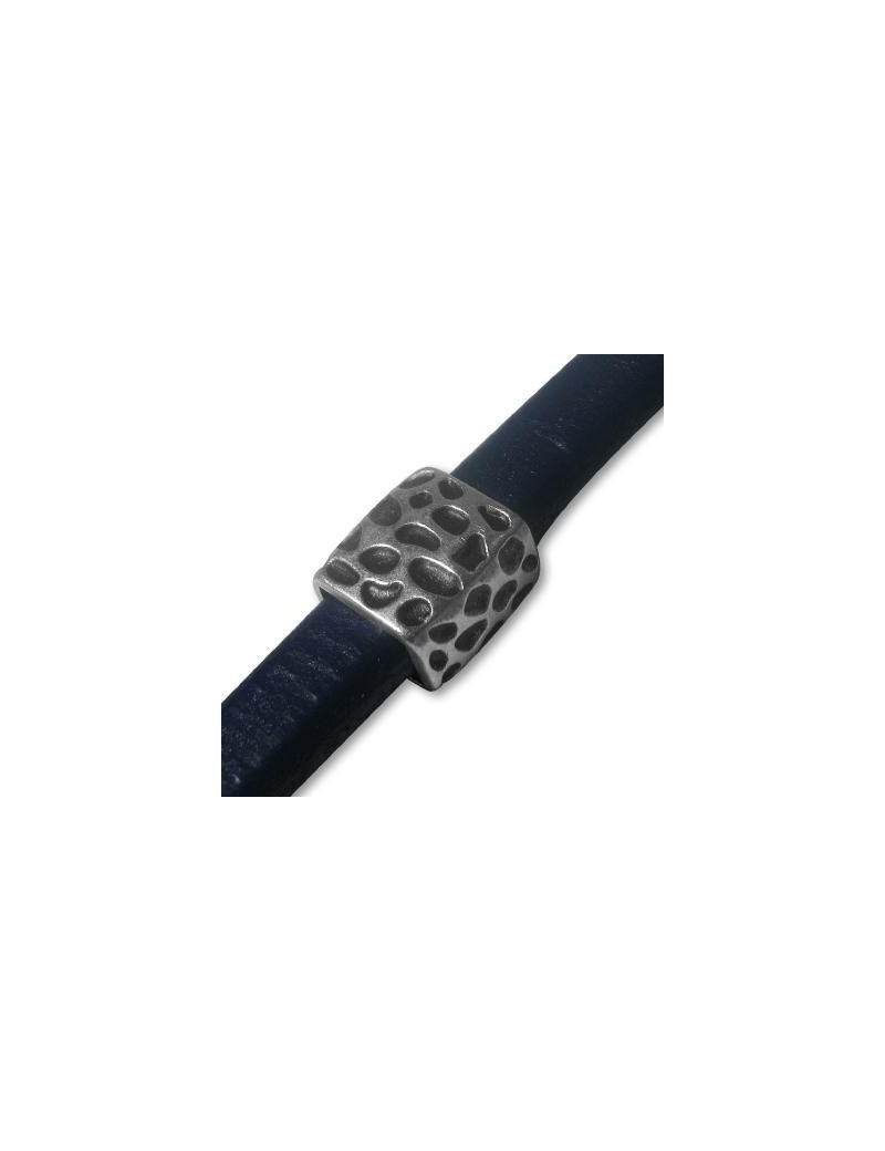 Grosse perle tube Khaos martelee en metal placage argent-15.5mm
