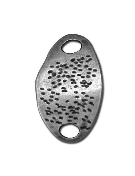 Gros intercalaire ovale martele en metal placage argent antique mat-46.5mm