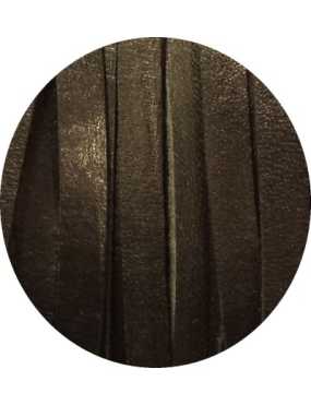 Cuir plat premier prix de 10mm noir vendu au metre