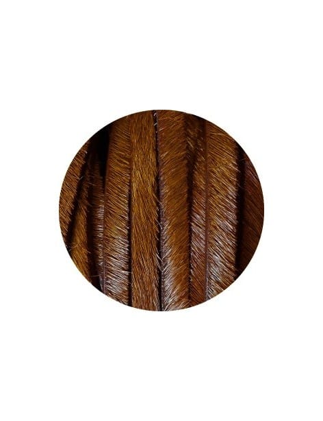 Laniere de cuir plat marron avec poils-5mm