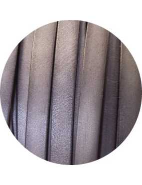 Cordon de cuir plat de 10mm gris clair vendu au metre