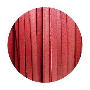 Cuir plat français de 5x3mm de couleur rouge-vente au cm