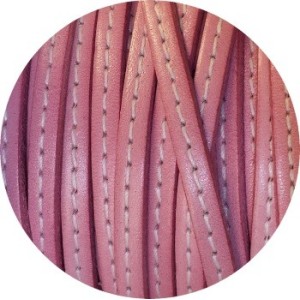 Lacet de cuir plat 5mm rose layette couture blanche vendu au mètre