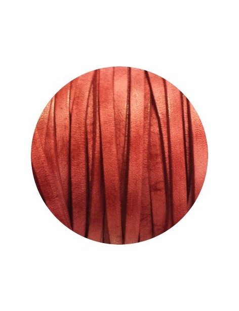 Cordon de cuir plat vintage marbré 5mm rouge vendu au mètre