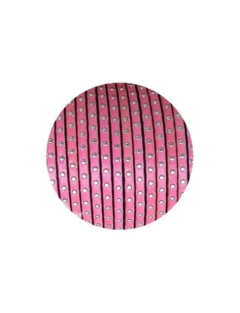 Cuir plat de 5mm rose avec des clous argent vendu au cm