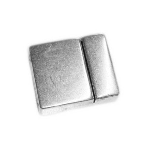 Fermoir aimanté lisse placage argent pour cuir plat de 13mm