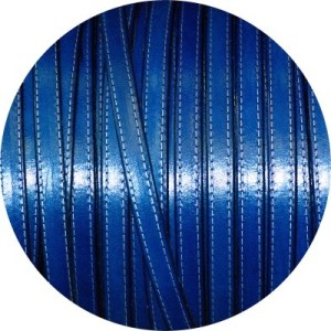 Cordon de cuir plat 10mm bleu nuit avec coutures en vente au cm