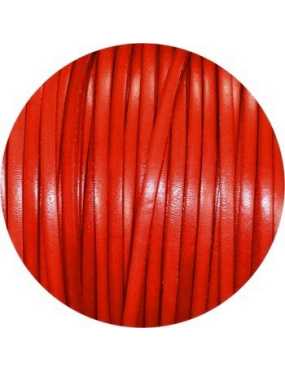 Cordon de cuir plat 5mm un autre rouge vendu au metre
