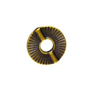 Perle ronde plate striee de 23mm en metal couleur bronze