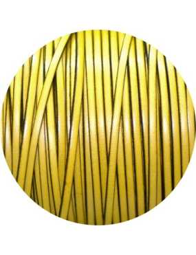 Cordon de cuir plat 3mm jaune en vente au cm