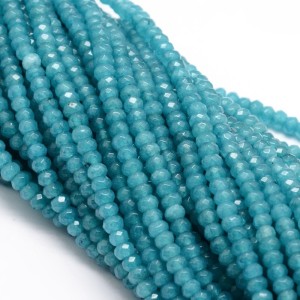 Poche de 25 perles à facettes en jade de 4mm bleu foncé