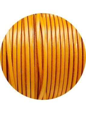 Cordon de cuir plat 3mm jaune chaud en vente au cm
