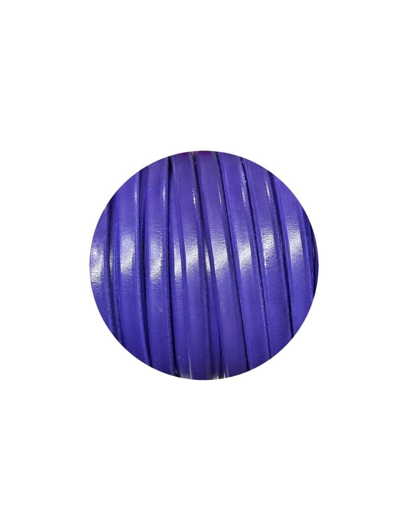 Cordon de gros cuir 10mm x 6mm de couleur bleu violet en vente au cm