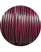 Cuir plat lisse de 3mm magenta en vente au cm